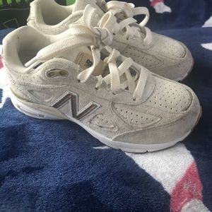 Boys new balance sneakers